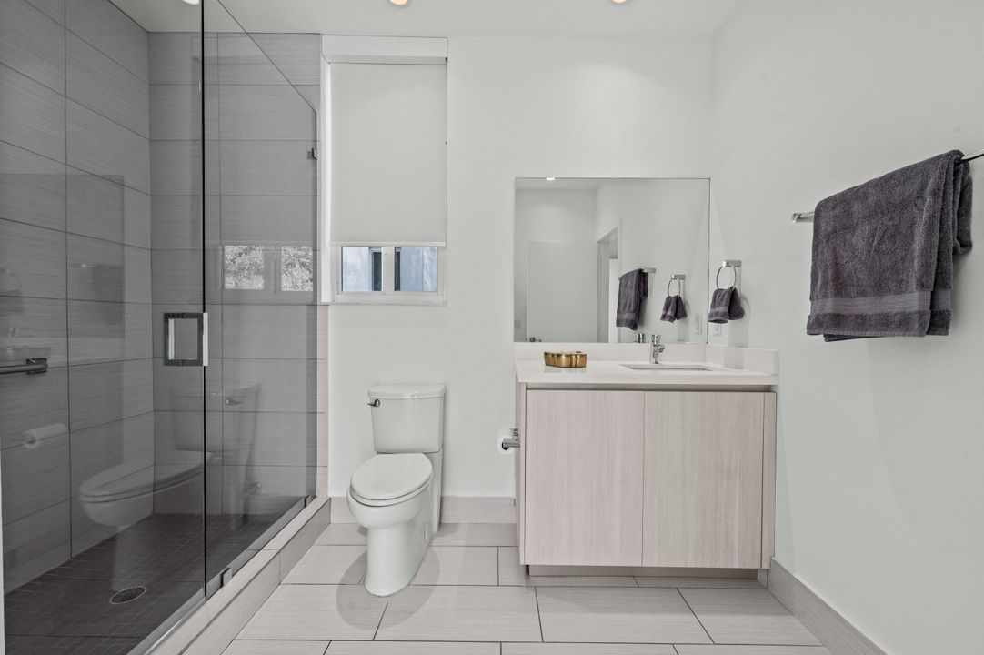 For Sale: $1,150,000 (4 beds, 3 baths, 2481 Square Feet)