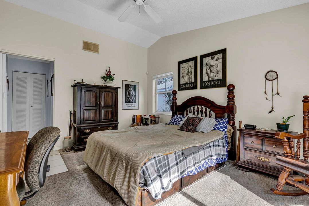 En Venta: $549,900 (4 camas, 2 baños, 1779 Pies cuadrados)