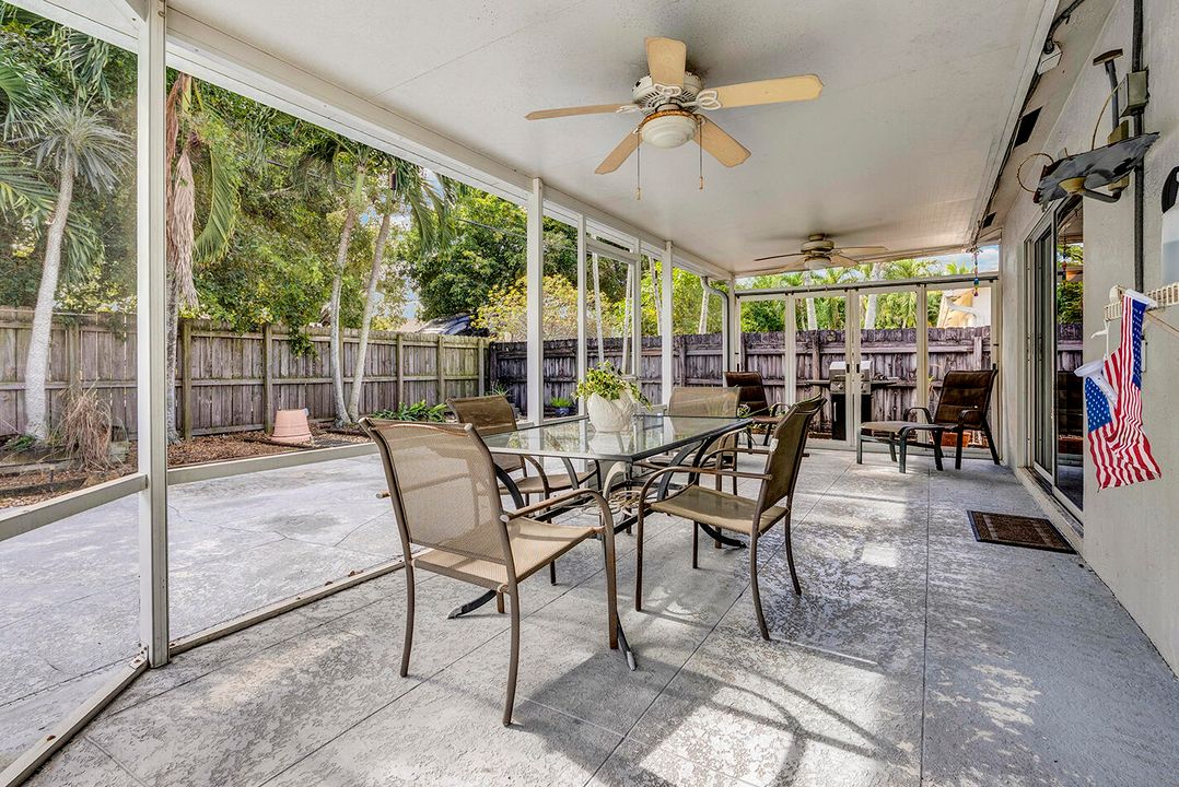 En Venta: $549,900 (4 camas, 2 baños, 1779 Pies cuadrados)