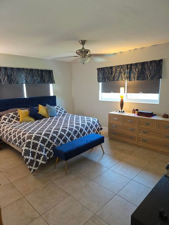 For Rent: $1,750 (2 beds, 2 baths, 860 Square Feet)