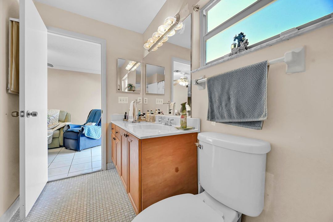 For Sale: $180,000 (2 beds, 2 baths, 1336 Square Feet)