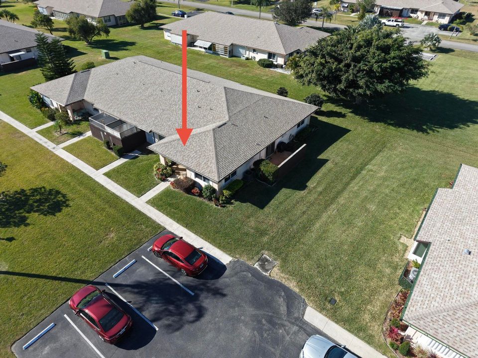 For Sale: $180,000 (2 beds, 2 baths, 1336 Square Feet)