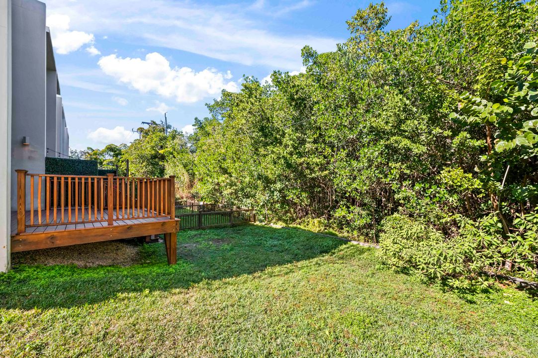 For Sale: $1,150,000 (4 beds, 3 baths, 2481 Square Feet)