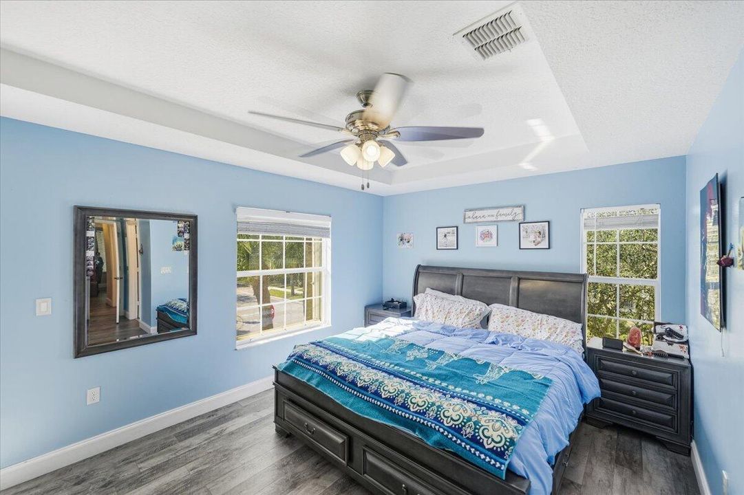 待售: $274,321 (3 贝兹, 2 浴室, 1350 平方英尺)