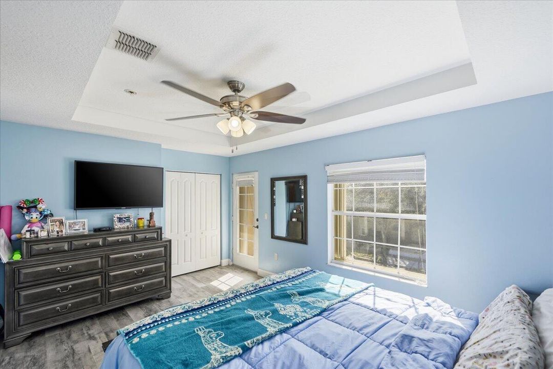 待售: $274,321 (3 贝兹, 2 浴室, 1350 平方英尺)