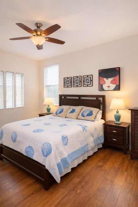 На продажу: $465,500 (3 спален, 2 ванн, 1633 Квадратных фут)