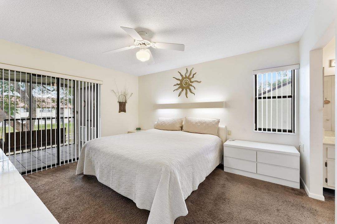 For Sale: $124,900 (2 beds, 2 baths, 1186 Square Feet)