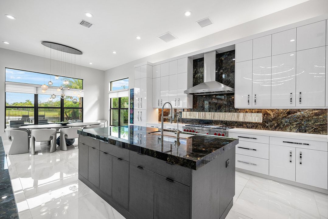 For Sale: $5,250,000 (5 beds, 5 baths, 5927 Square Feet)