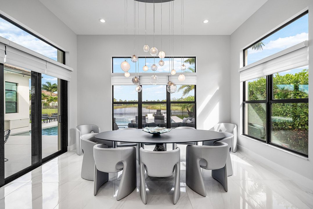 For Sale: $5,250,000 (5 beds, 5 baths, 5927 Square Feet)