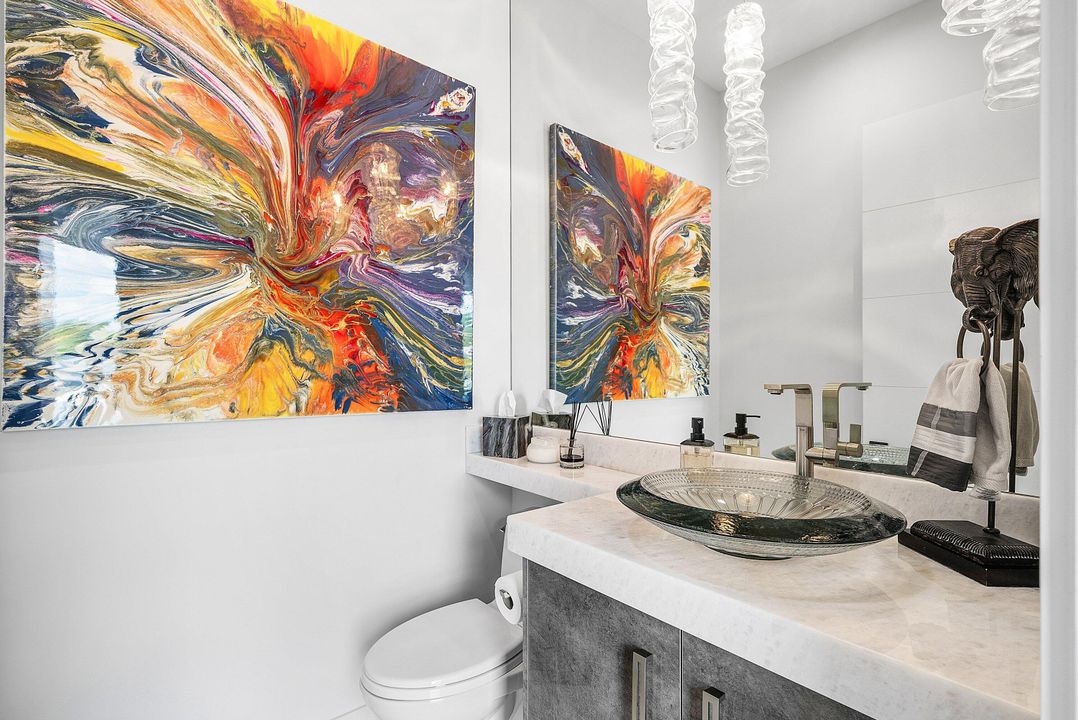 For Sale: $5,250,000 (5 beds, 5 baths, 5927 Square Feet)