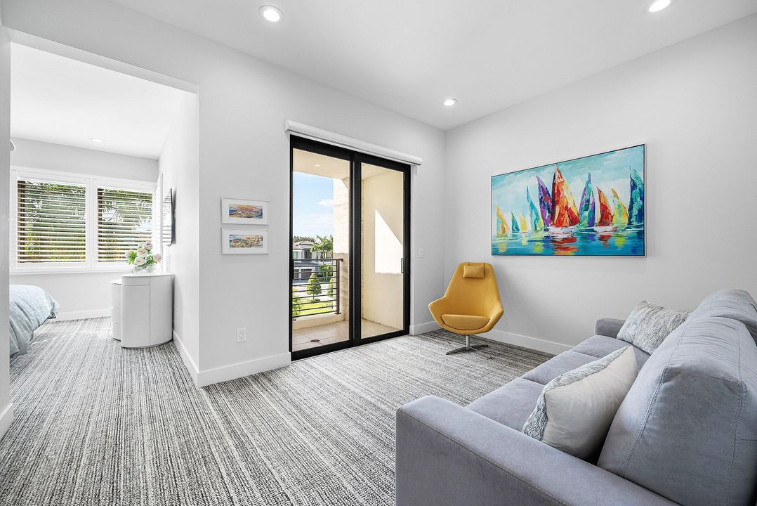 For Sale: $5,250,000 (5 beds, 5 baths, 5927 Square Feet)