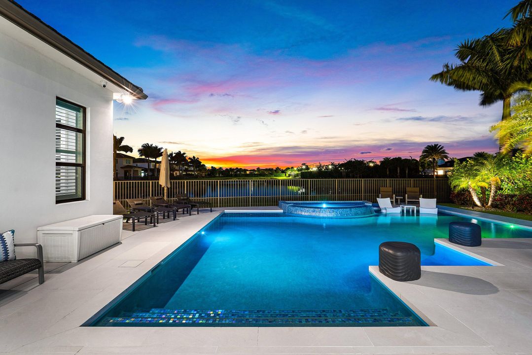 For Sale: $5,250,000 (5 beds, 5 baths, 5927 Square Feet)