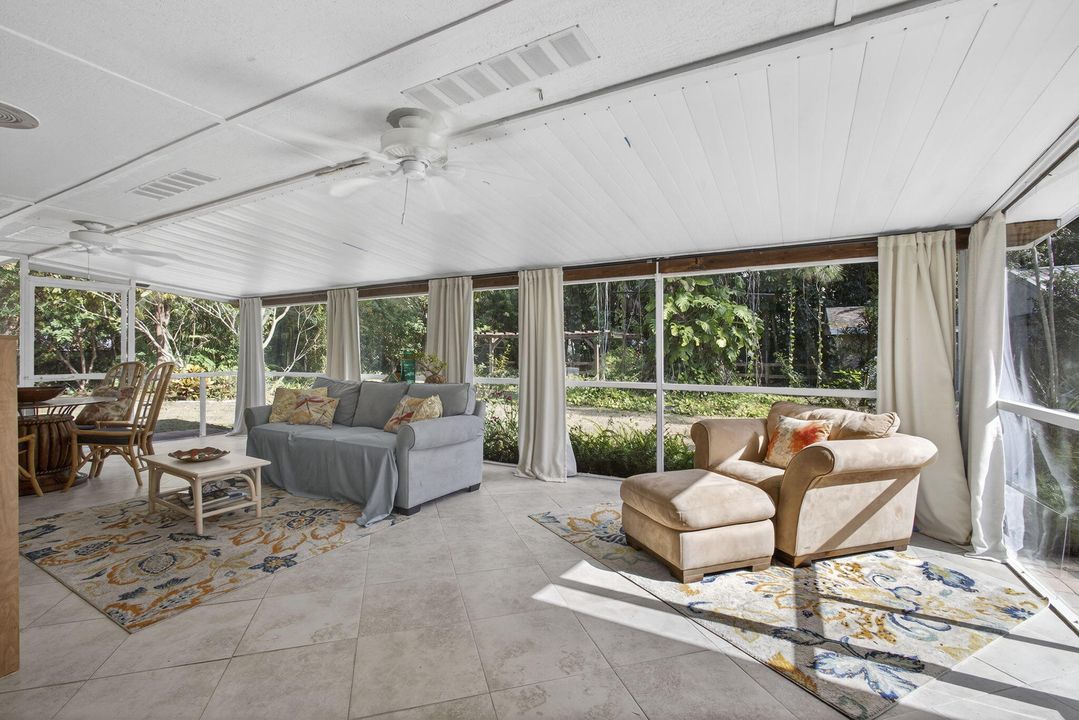 For Sale: $970,000 (4 beds, 3 baths, 2041 Square Feet)