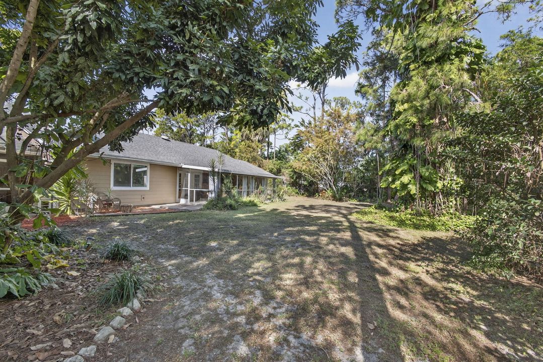 For Sale: $970,000 (4 beds, 3 baths, 2041 Square Feet)