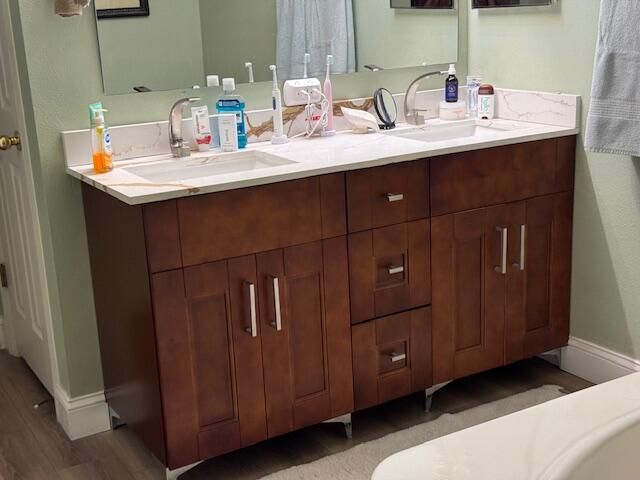 На продажу: $464,900 (4 спален, 2 ванн, 2824 Квадратных фут)