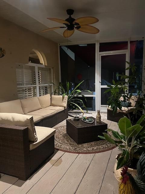 На продажу: $464,900 (4 спален, 2 ванн, 2824 Квадратных фут)