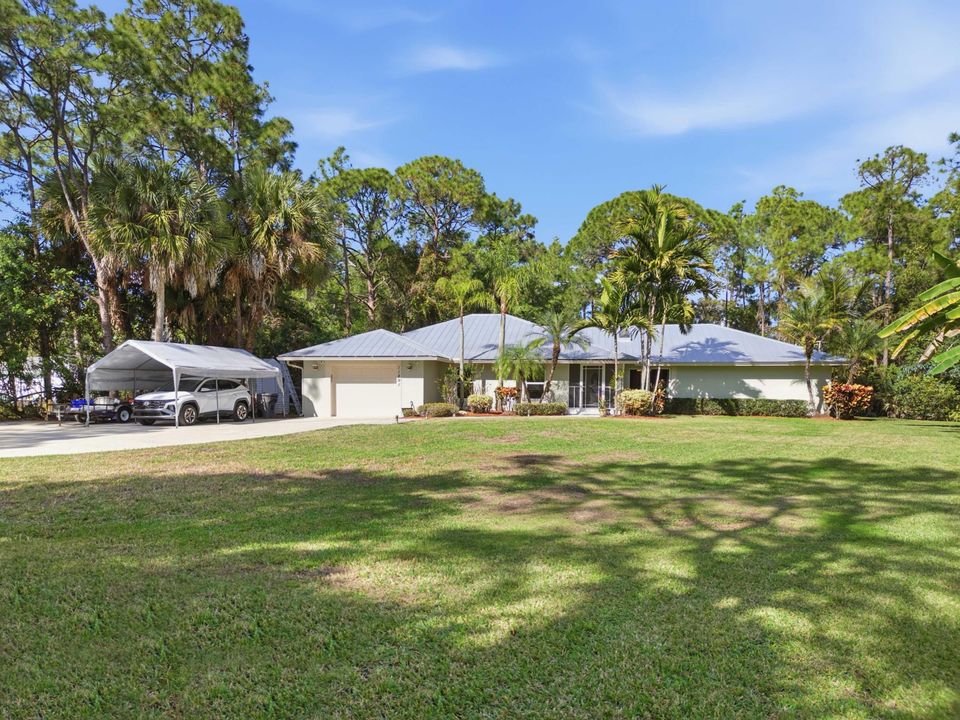 For Sale: $795,000 (4 beds, 2 baths, 1896 Square Feet)