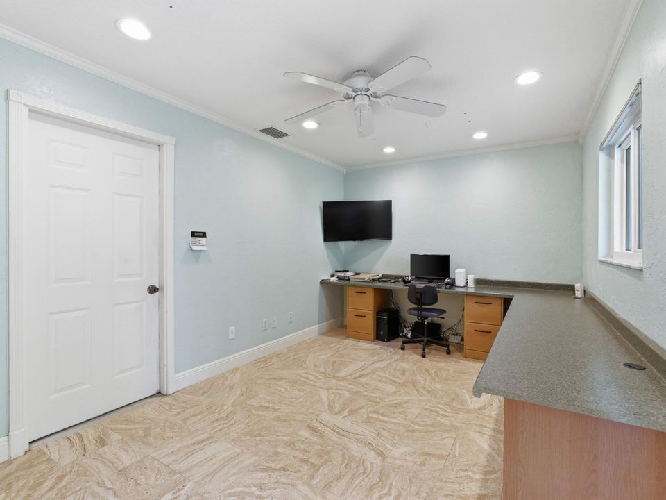 For Sale: $795,000 (4 beds, 2 baths, 1896 Square Feet)