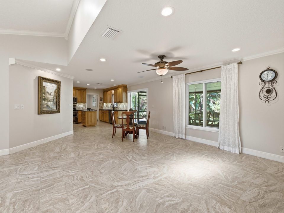 For Sale: $795,000 (4 beds, 2 baths, 1896 Square Feet)