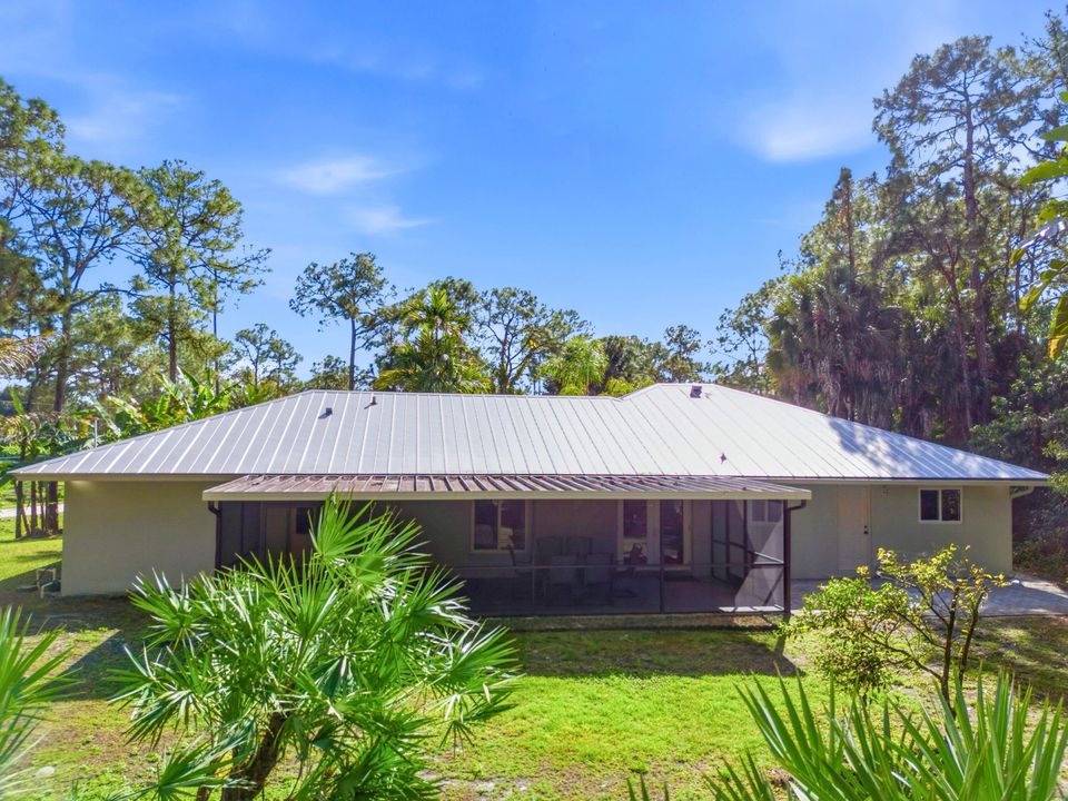 For Sale: $795,000 (4 beds, 2 baths, 1896 Square Feet)