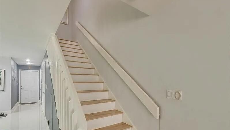 На продажу: $575,000 (2 спален, 2 ванн, 1418 Квадратных фут)