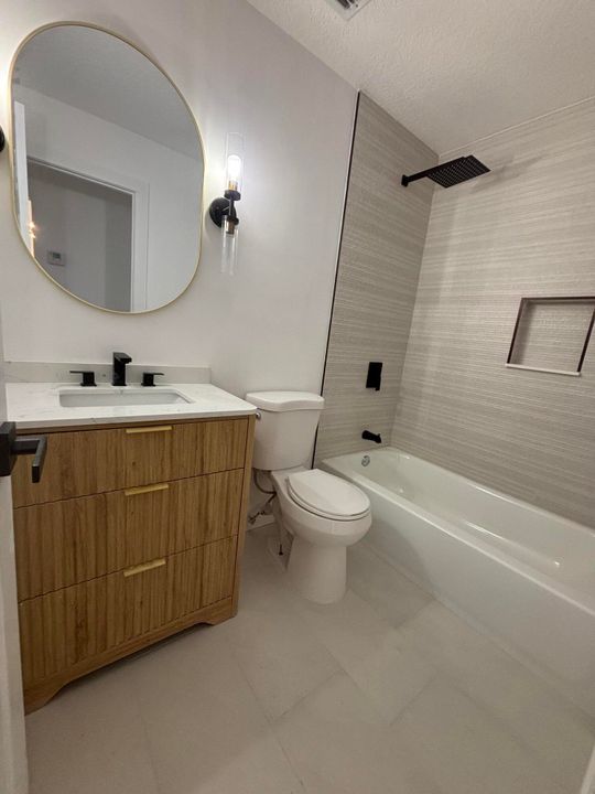 На продажу: $299,000 (2 спален, 2 ванн, 1370 Квадратных фут)