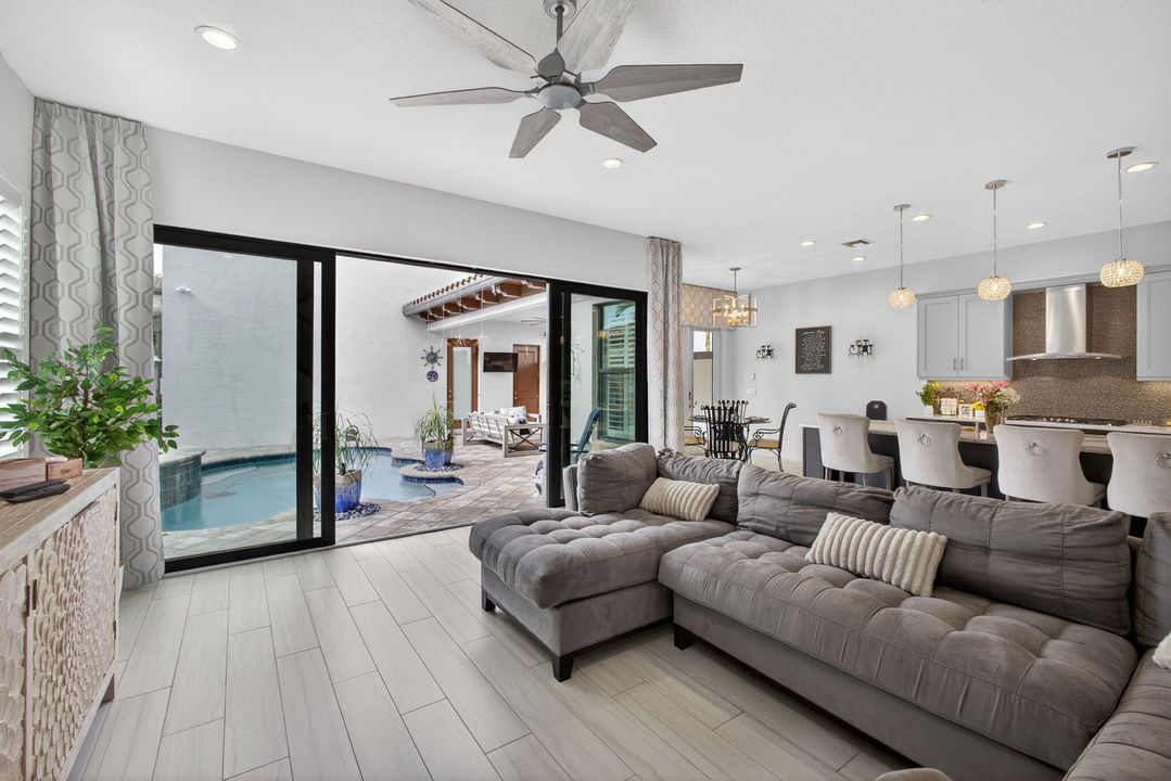 For Sale: $1,900,000 (4 beds, 3 baths, 3618 Square Feet)