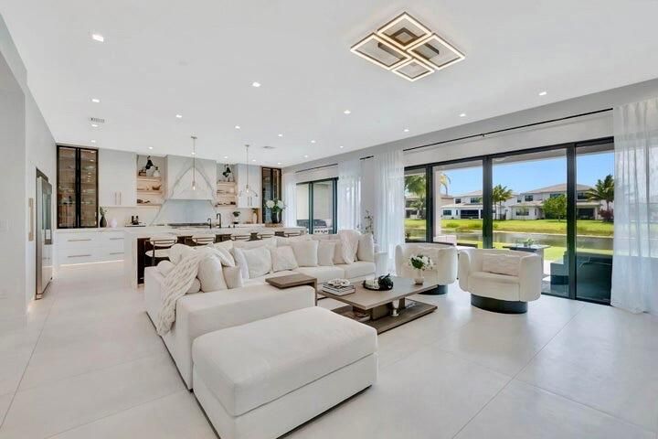 待售: $2,879,000 (5 贝兹, 5 浴室, 4996 平方英尺)