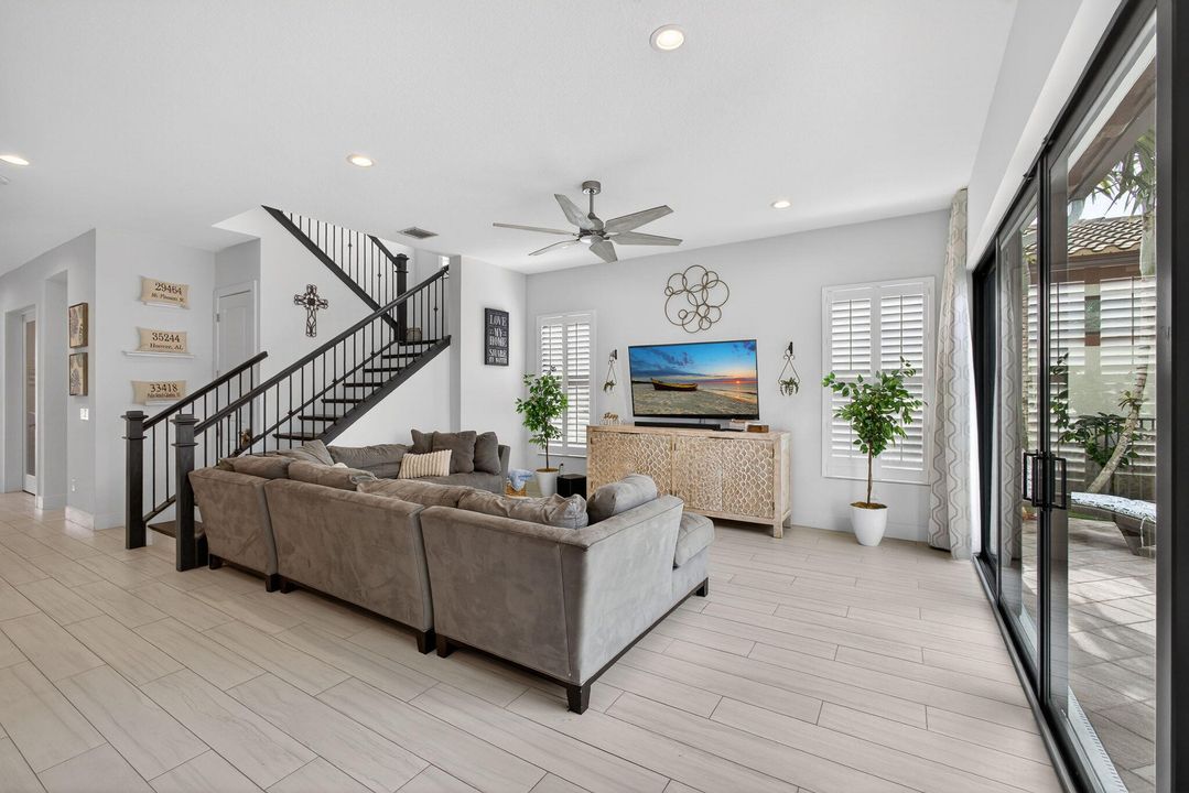 For Sale: $1,900,000 (4 beds, 3 baths, 3618 Square Feet)