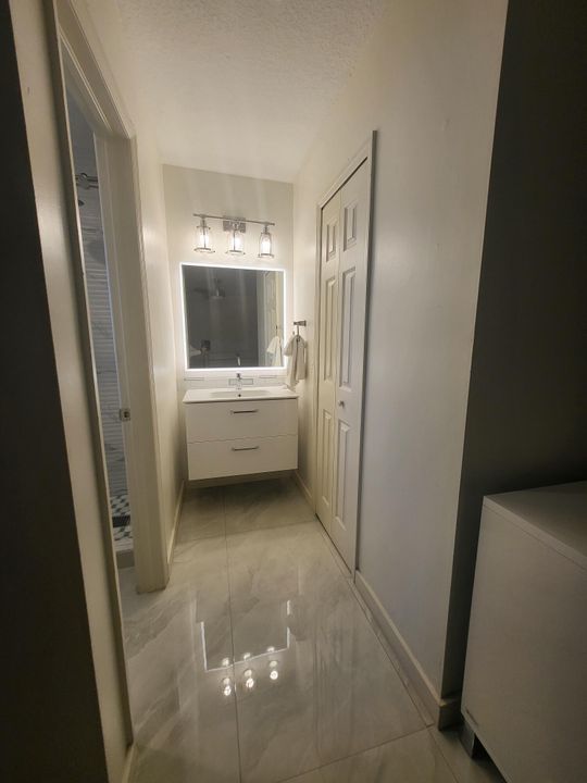 待售: $589,000 (4 贝兹, 2 浴室, 1589 平方英尺)