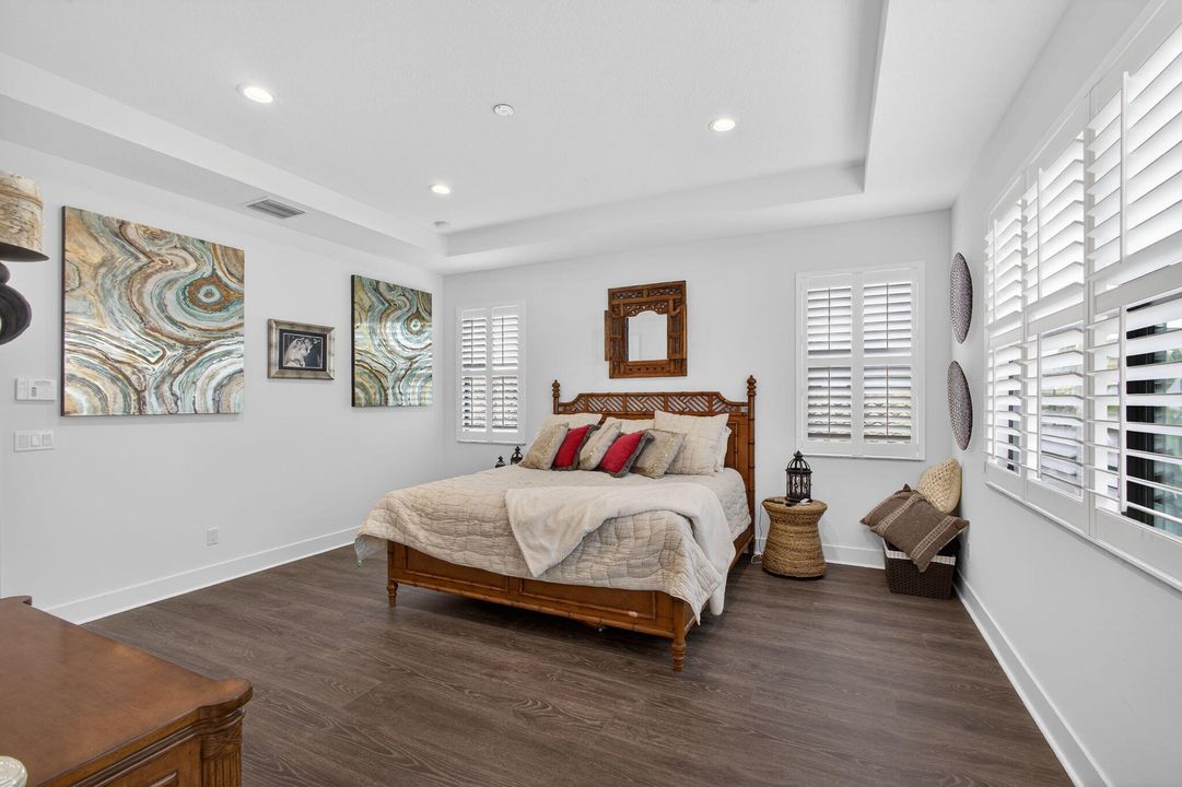 For Sale: $1,900,000 (4 beds, 3 baths, 3618 Square Feet)