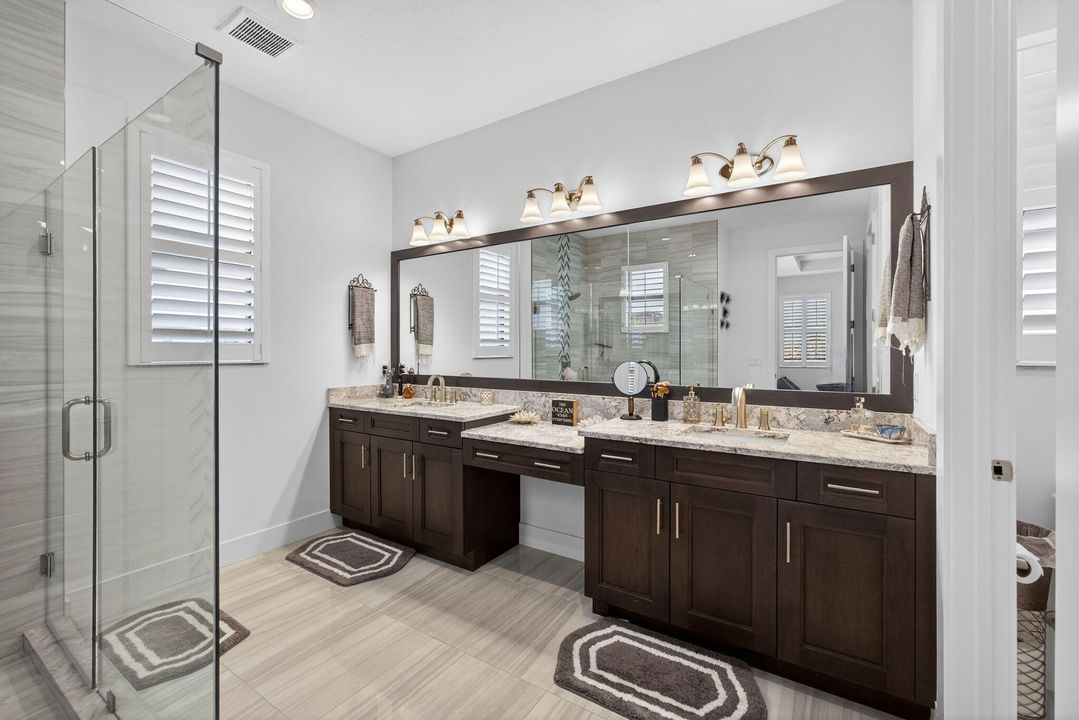 For Sale: $1,900,000 (4 beds, 3 baths, 3618 Square Feet)