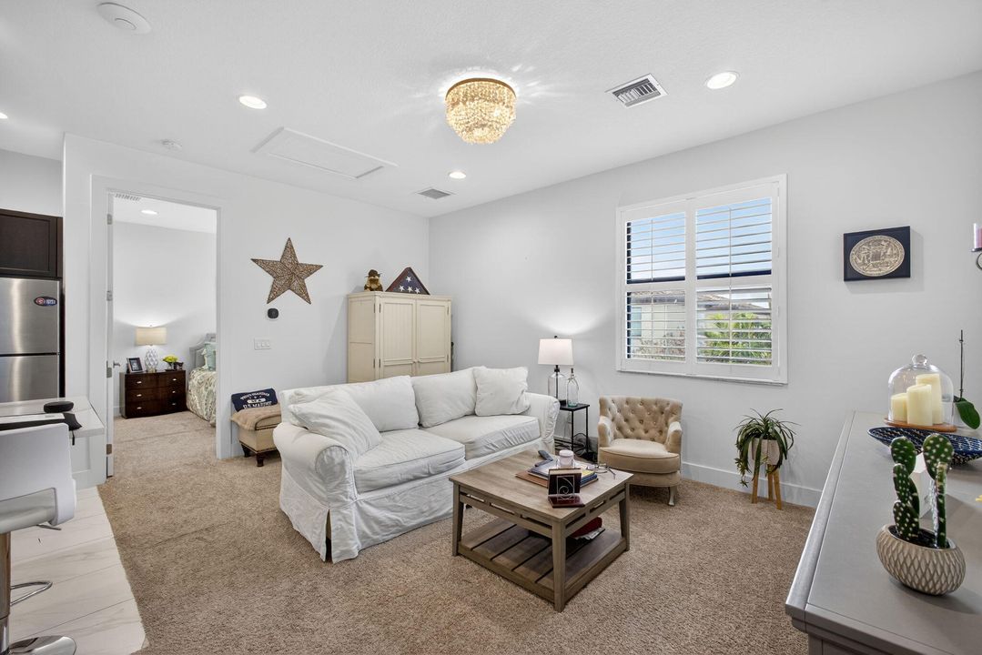 For Sale: $1,900,000 (4 beds, 3 baths, 3618 Square Feet)