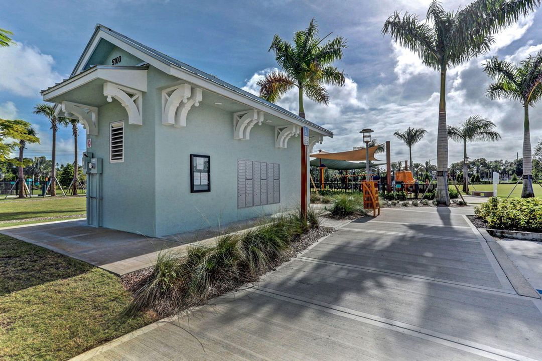 For Sale: $1,900,000 (4 beds, 3 baths, 3618 Square Feet)