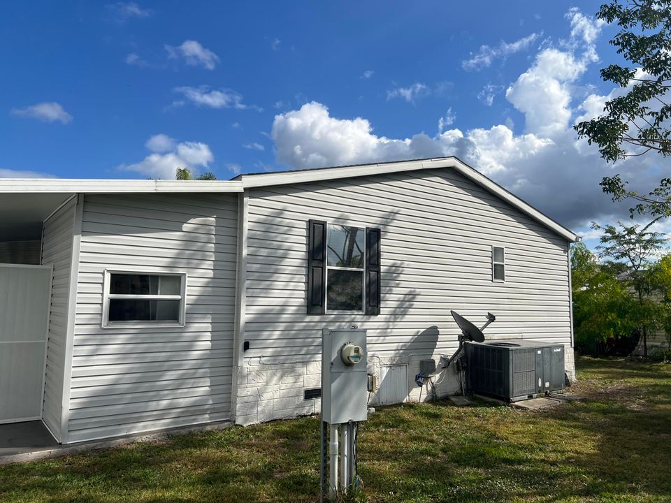 На продажу: $160,000 (2 спален, 2 ванн, 1476 Квадратных фут)