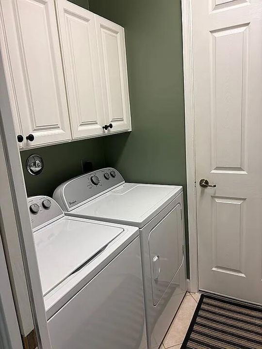 En Venta: $549,999 (3 camas, 3 baños, 2365 Pies cuadrados)