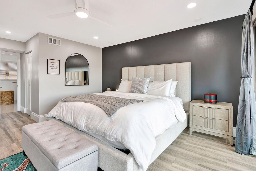 For Sale: $515,900 (3 beds, 2 baths, 1641 Square Feet)