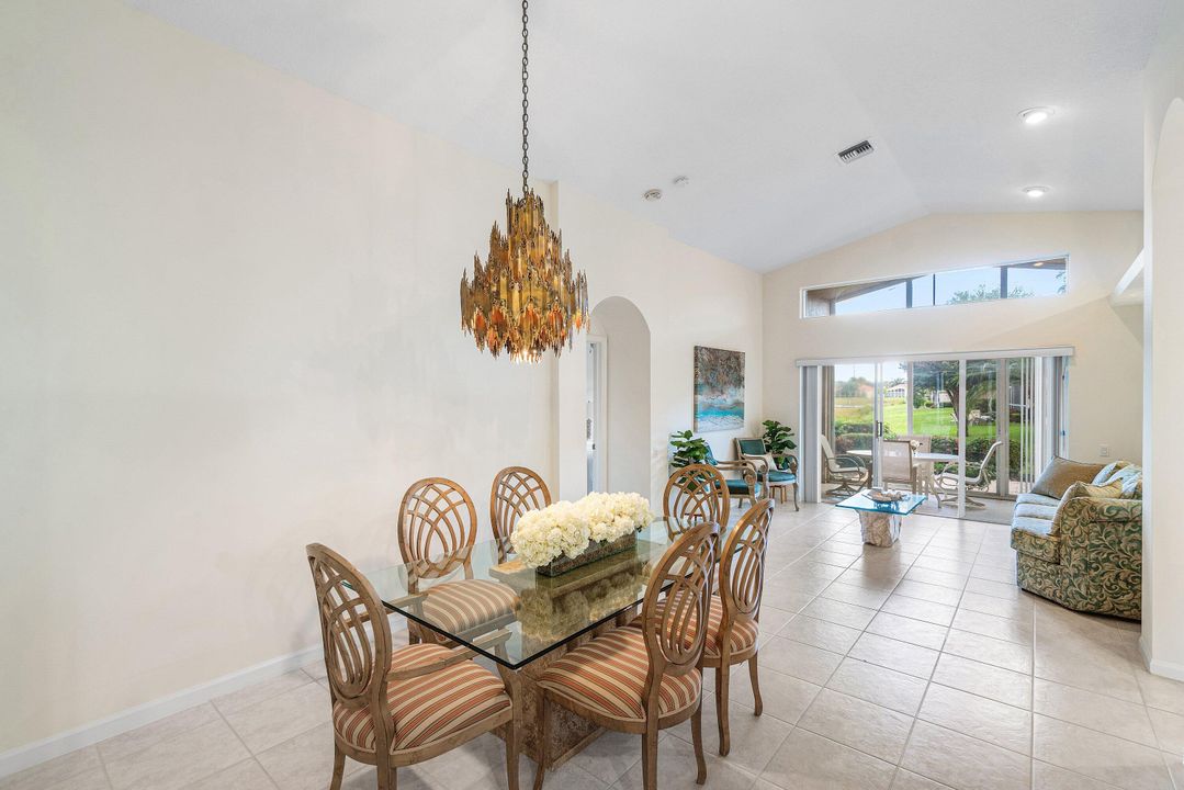 待售: $549,000 (3 贝兹, 2 浴室, 2078 平方英尺)