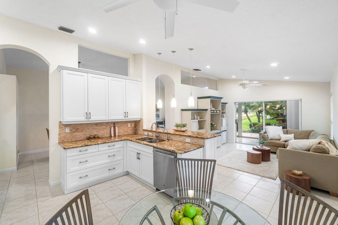 待售: $549,000 (3 贝兹, 2 浴室, 2078 平方英尺)