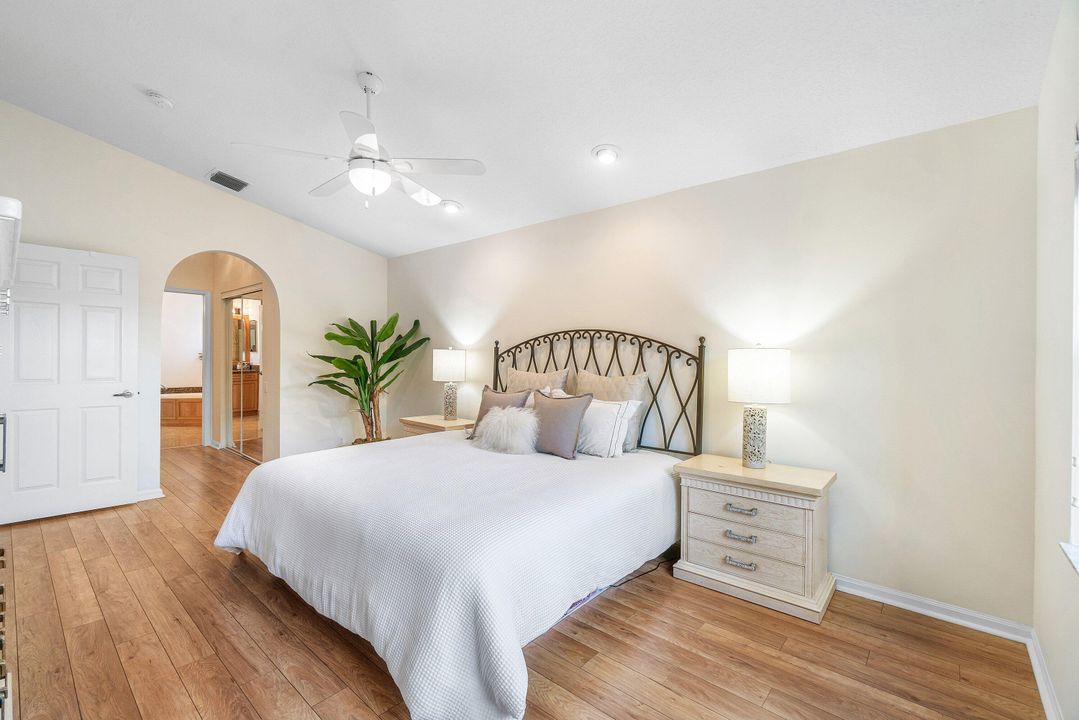 待售: $549,000 (3 贝兹, 2 浴室, 2078 平方英尺)