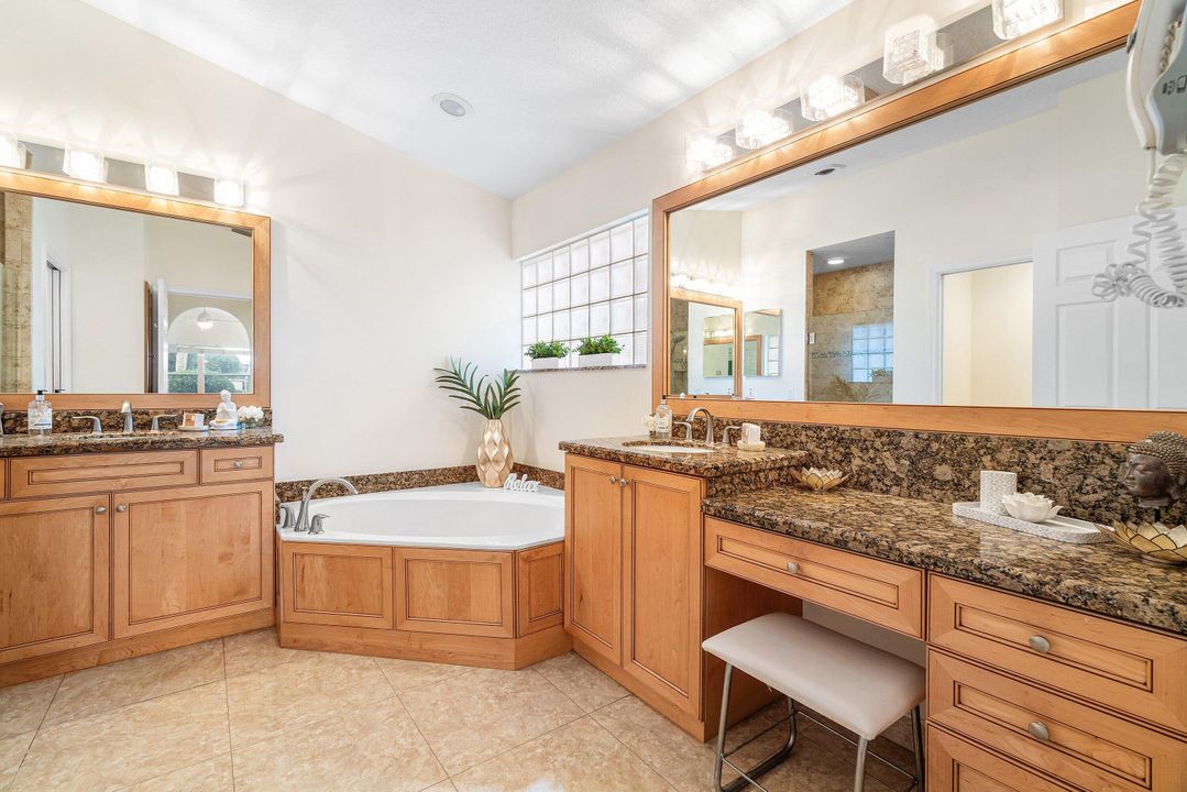 待售: $549,000 (3 贝兹, 2 浴室, 2078 平方英尺)