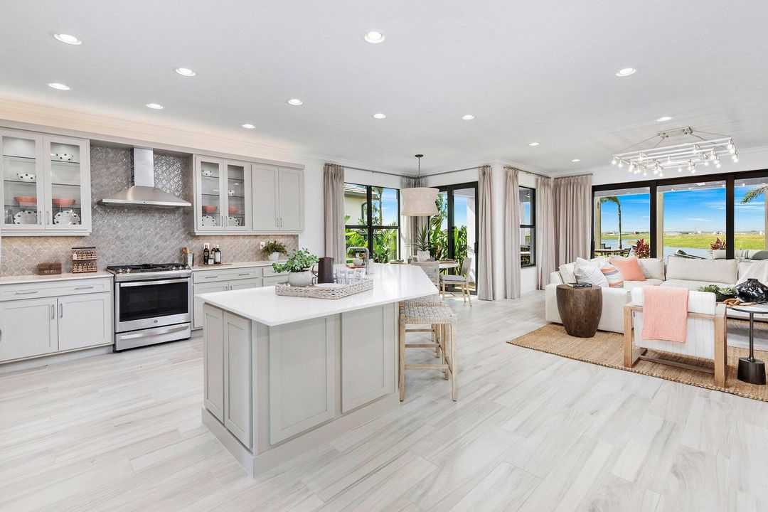 For Sale: $725,000 (3 beds, 3 baths, 2352 Square Feet)