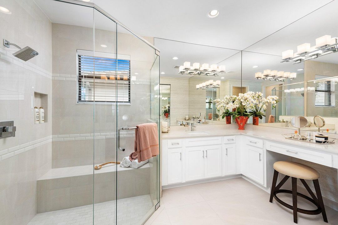 For Sale: $725,000 (3 beds, 3 baths, 2352 Square Feet)