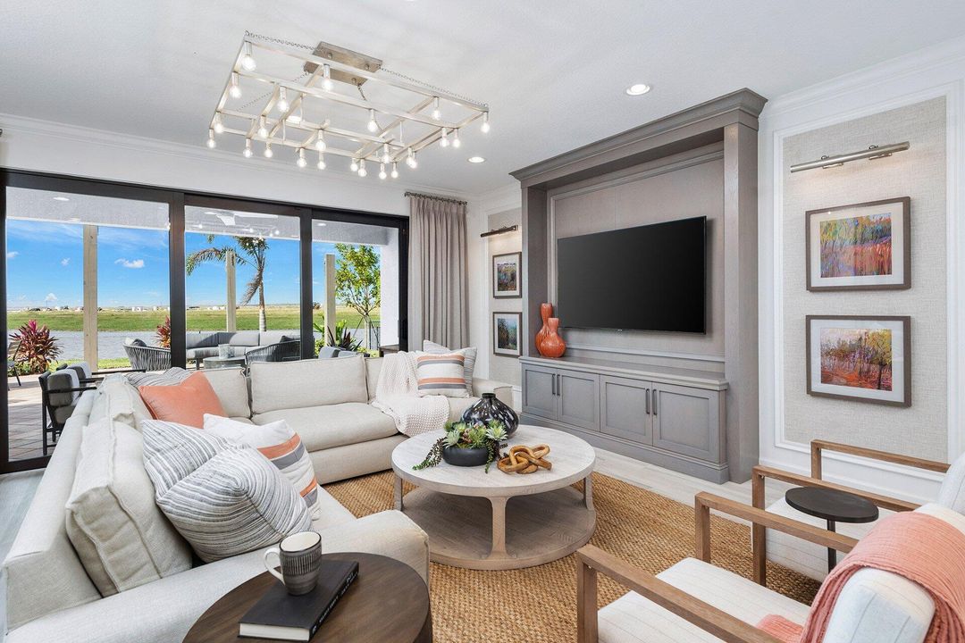 For Sale: $725,000 (3 beds, 3 baths, 2352 Square Feet)