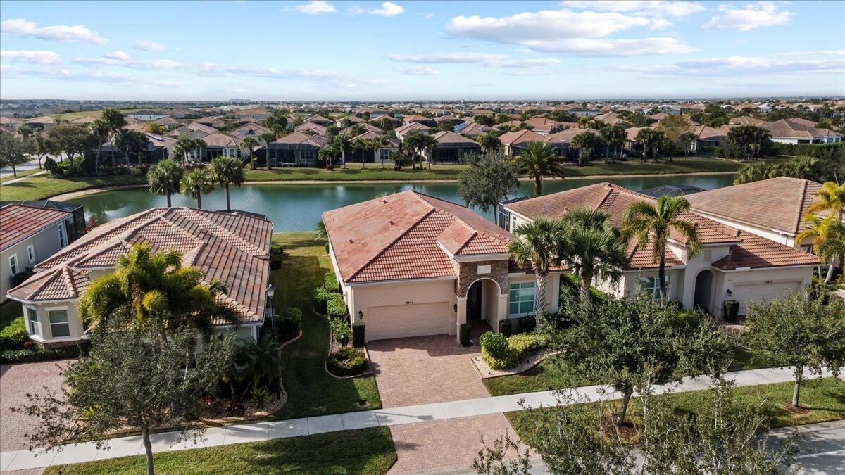 На продажу: $482,000 (3 спален, 2 ванн, 2007 Квадратных фут)