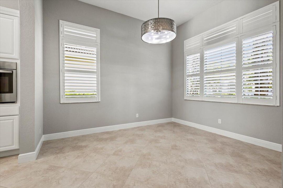 На продажу: $482,000 (3 спален, 2 ванн, 2007 Квадратных фут)