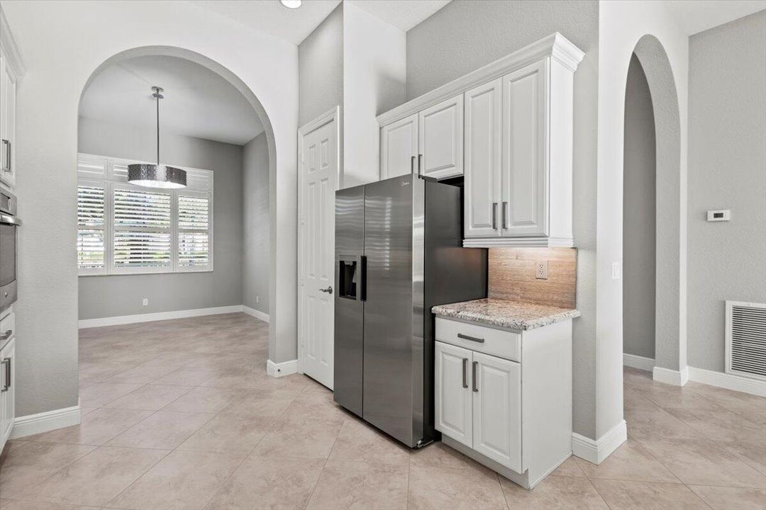 На продажу: $482,000 (3 спален, 2 ванн, 2007 Квадратных фут)