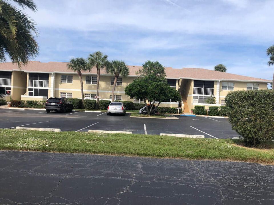 出租: $1,700 (2 贝兹, 2 浴室, 782 平方英尺)