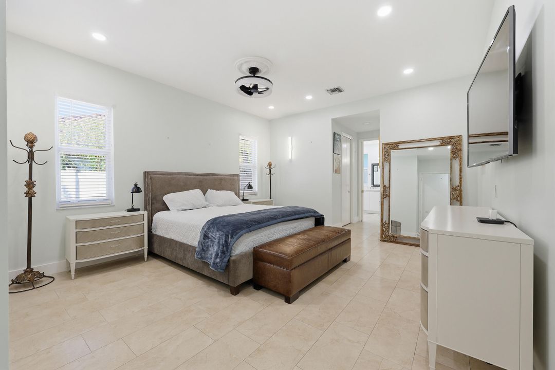 На продажу: $1,029,000 (3 спален, 2 ванн, 2160 Квадратных фут)