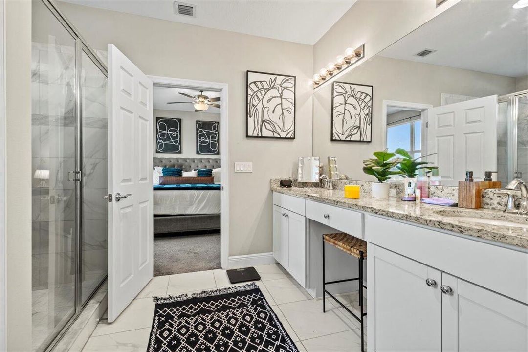 待售: $379,000 (3 贝兹, 2 浴室, 2429 平方英尺)